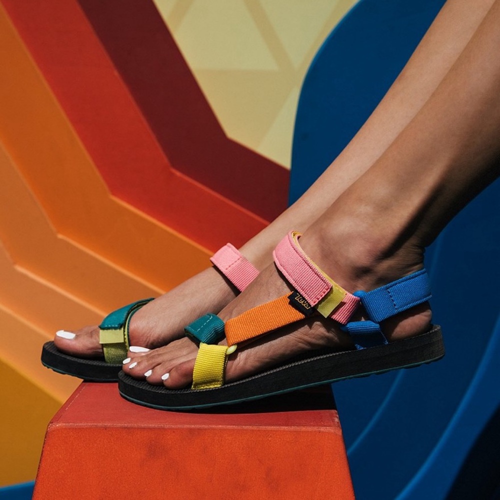 Teva Women's Original Colorful Strappy Universal Sandals 9 NWT - Picture 11 of 12